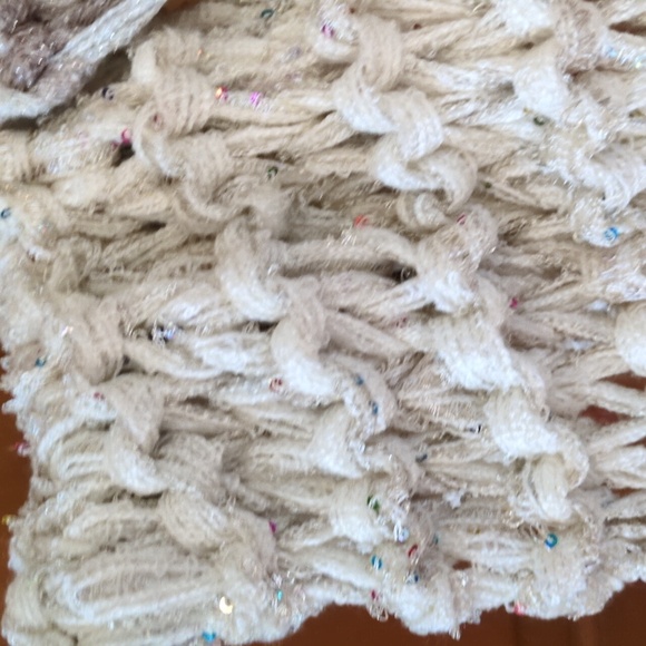 NEW! Handmade Knit Mixed Ribbon Yarn Bohemian Sparkle Fringe Scarf - Picture 6 of 11